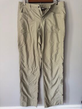 The North Face Men's Light Khaki Cargo Pants